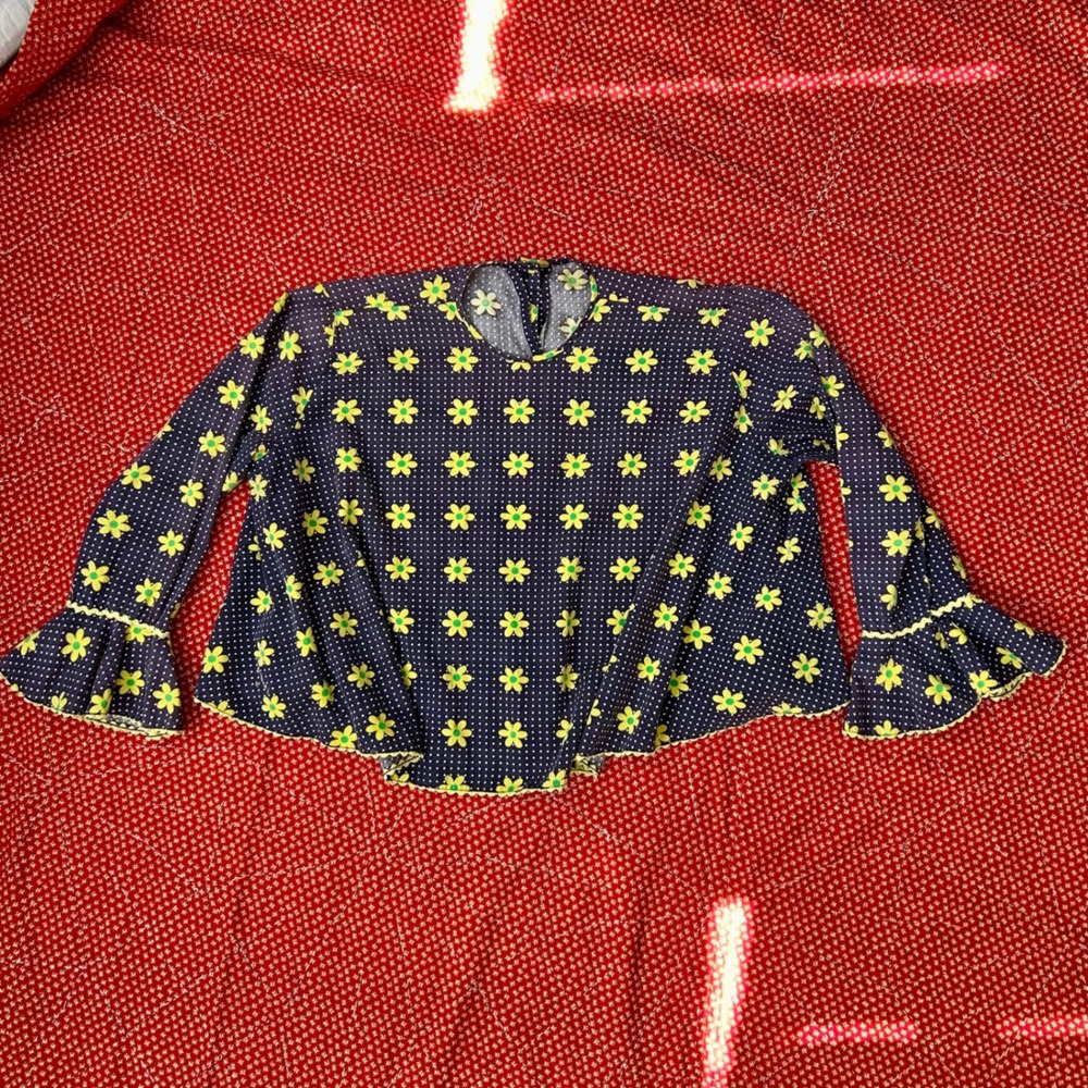 Vintage 1960s Floral Polka Dot cotton Blouse Navy Yellow Button Back Top